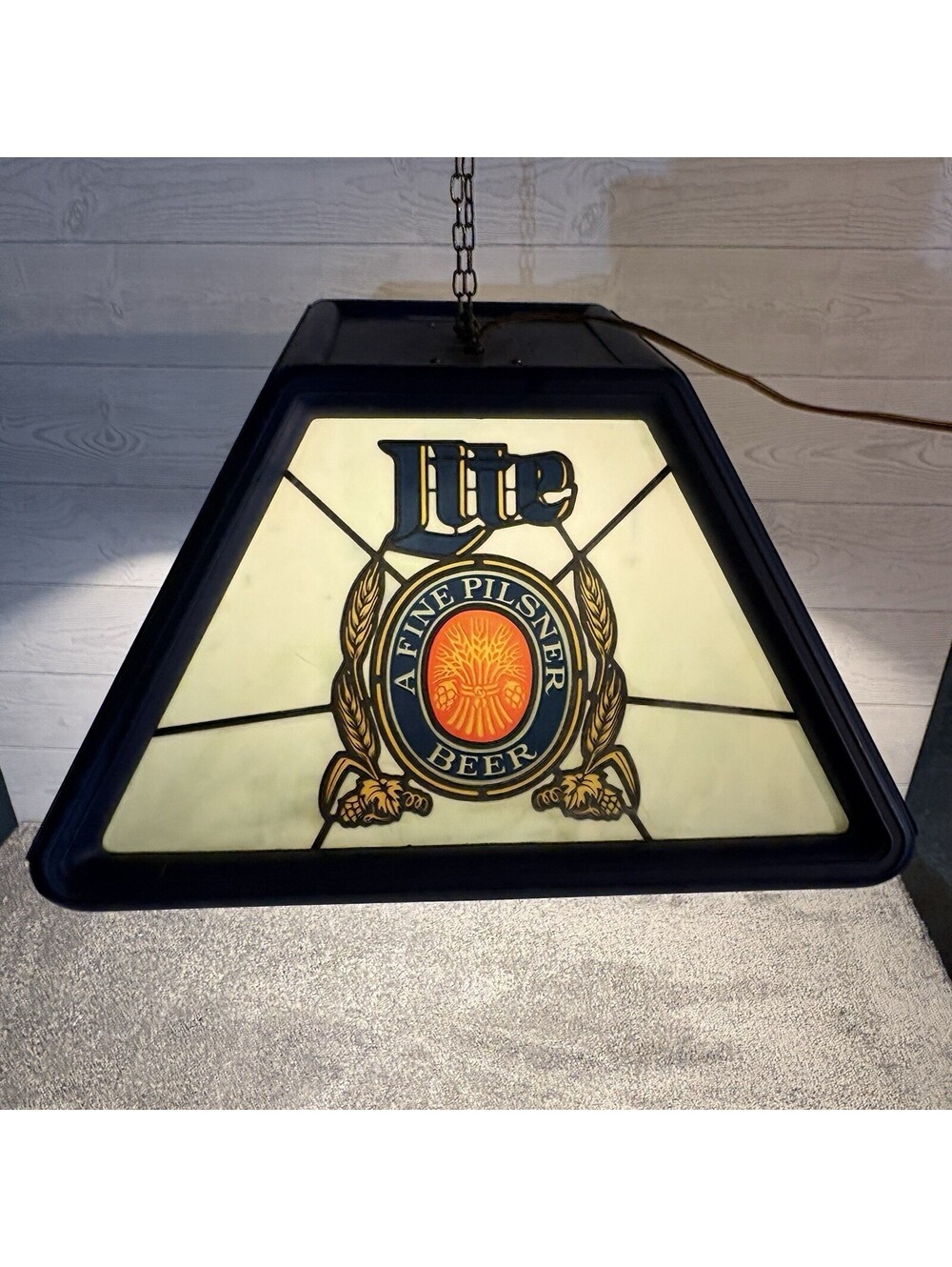 Vintage 1985 Miller Lite Beer Hanging Pool Table Bar Light A Fine Pilsner